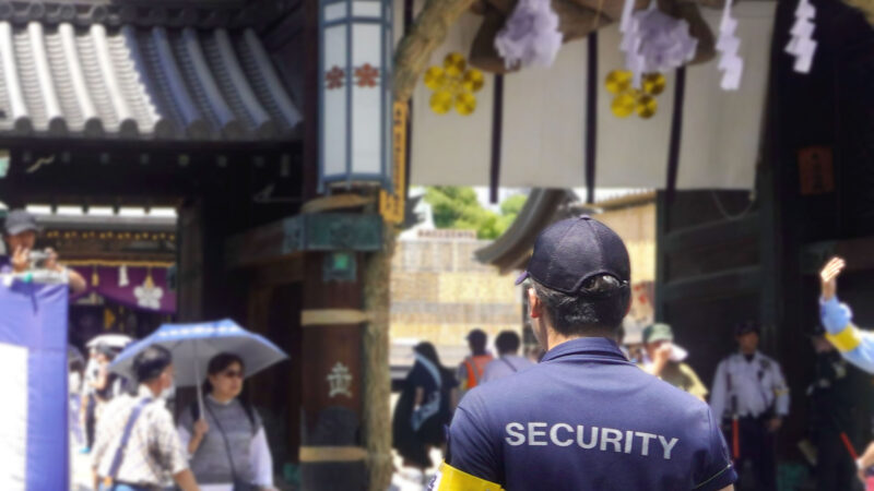 毎年恒例の天神祭り雑踏警備