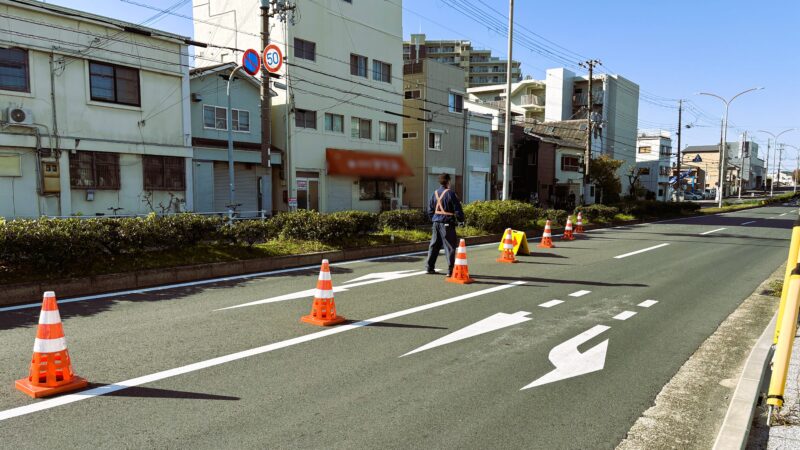 【神戸マラソン2025】交通規制と駐車誘導で支えた“一日限りの大動線づくり”